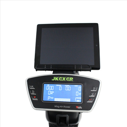 Rameur semi-commercial auto-g&#xE9;n&#xE9;rateur &#xE9;quip&#xE9; d&amp;#39;un support de tablette et d&amp;#39;un &#xE9;cran de console